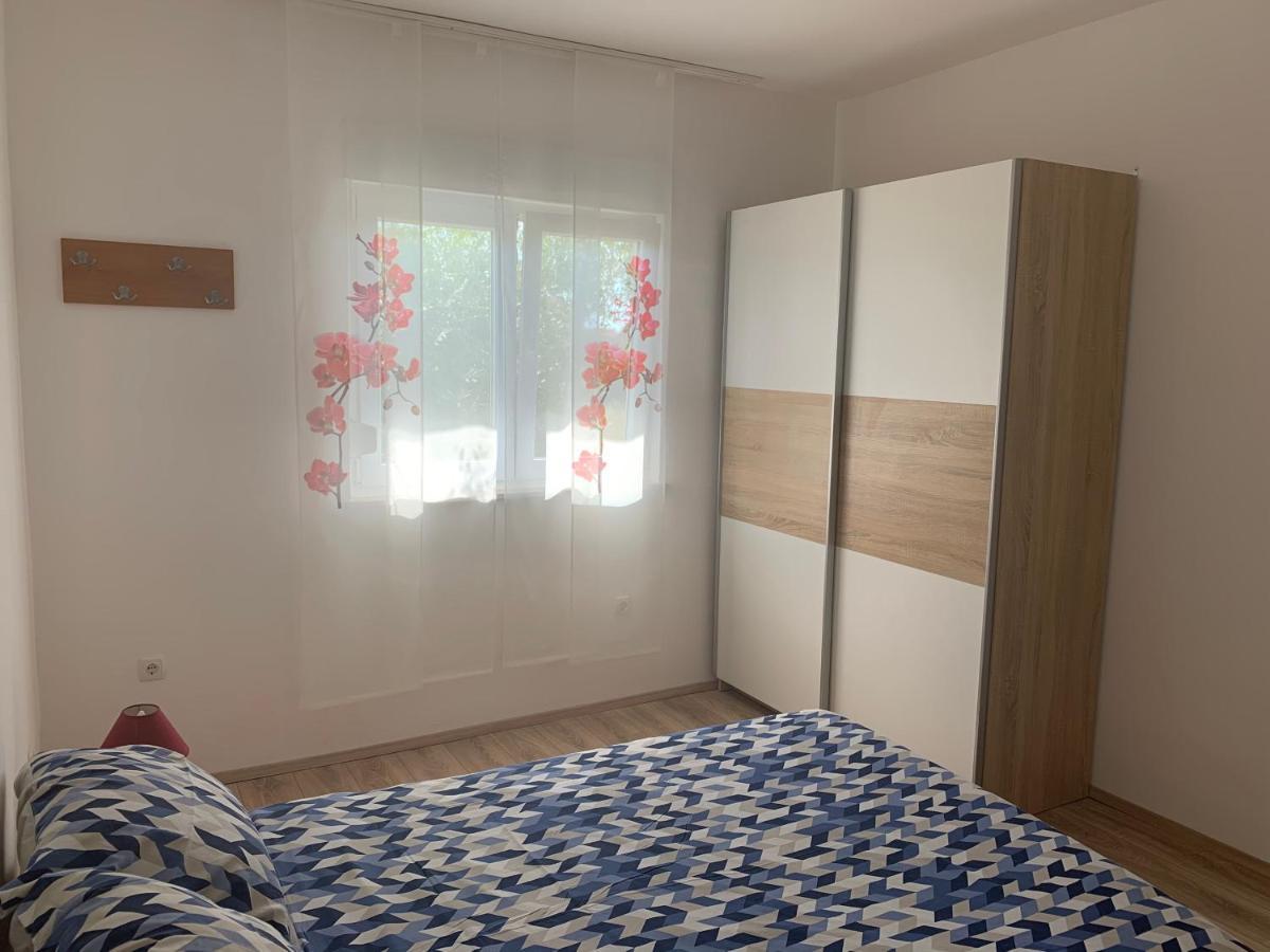 Apartment Roni Zadar Buitenkant foto
