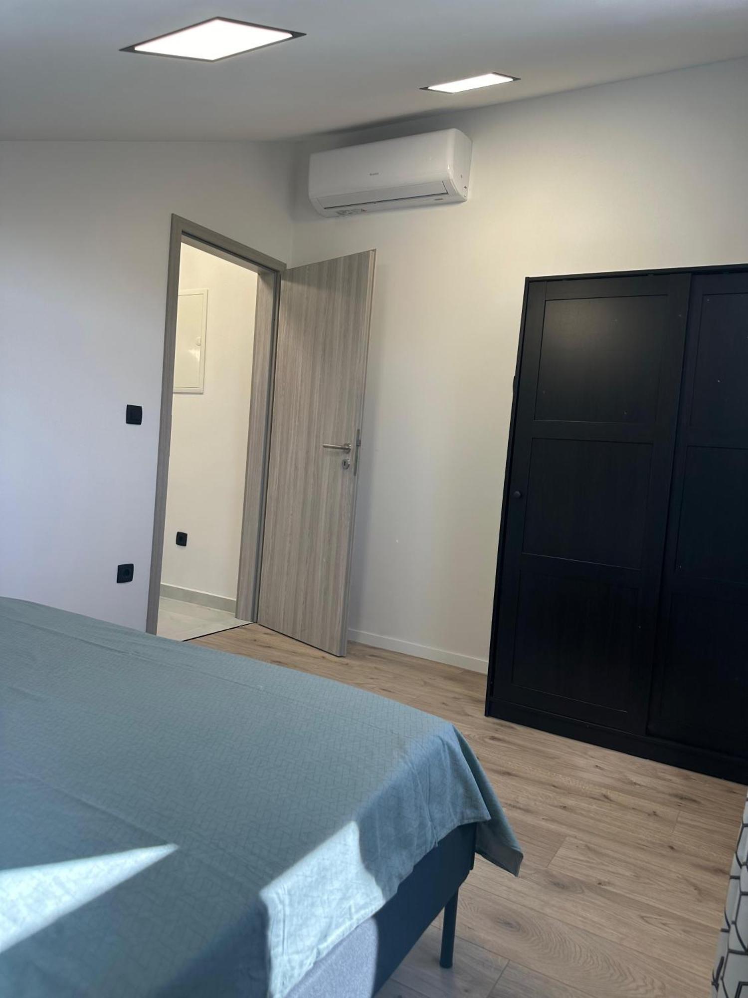 Apartment Roni Zadar Buitenkant foto