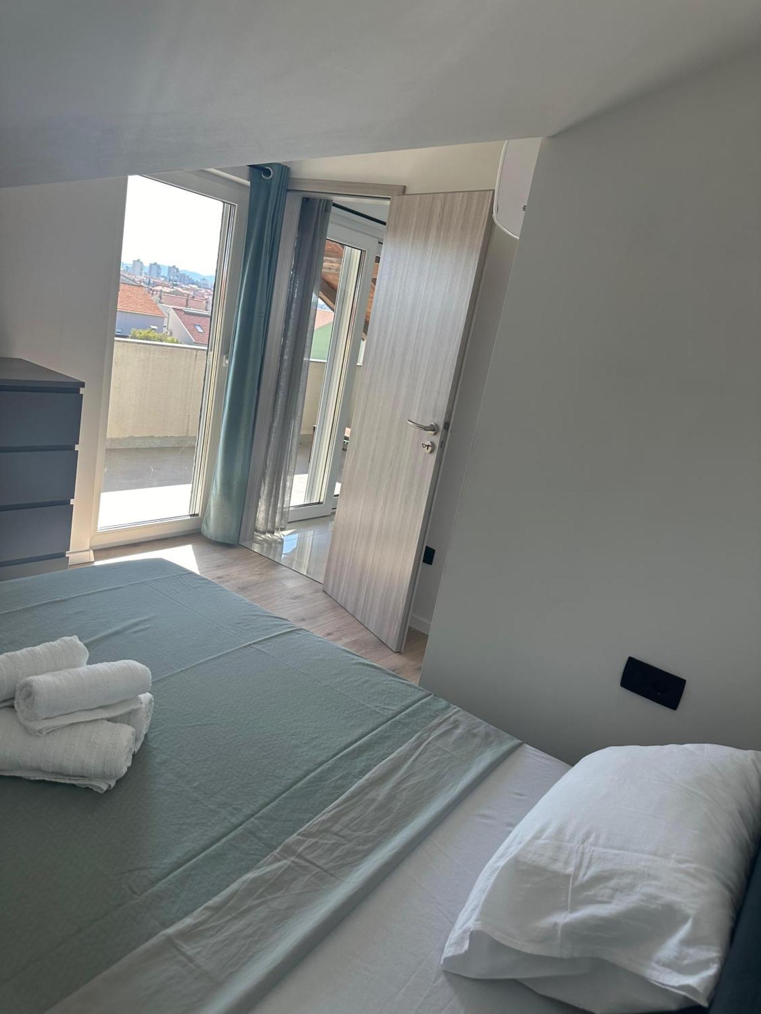 Apartment Roni Zadar Buitenkant foto